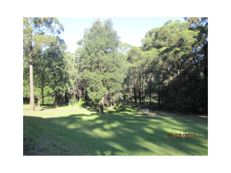 41 McArthur Drive, Falls Creek NSW 2540