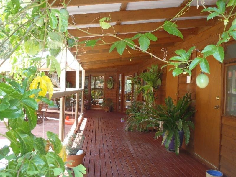 41 McArthur Drive, Falls Creek NSW 2540