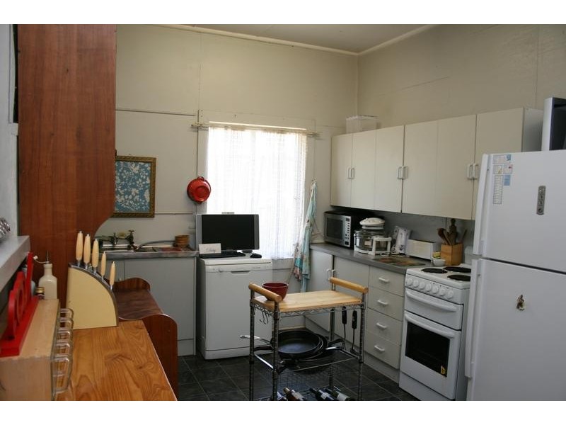 44 Shoalhaven Street, Nowra NSW 2541