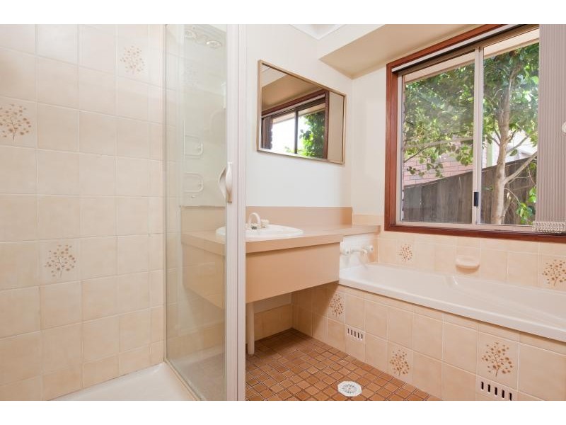 82 Yurunga Drive, North Nowra NSW 2541