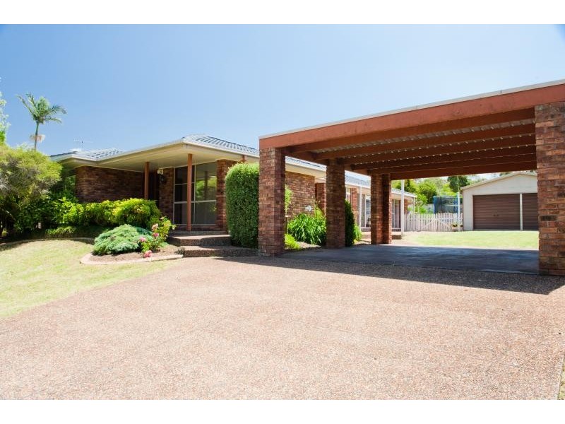 82 Yurunga Drive, North Nowra NSW 2541