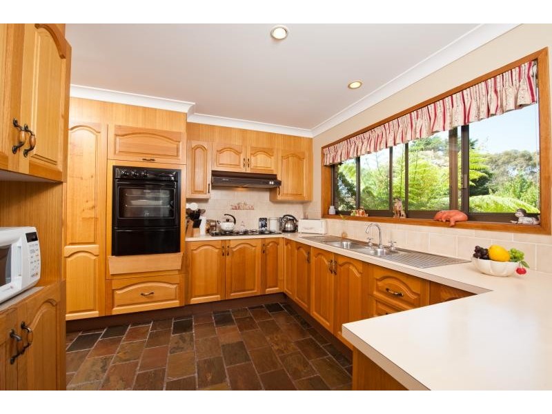 11 Nunkeri Place, North Nowra NSW 2541