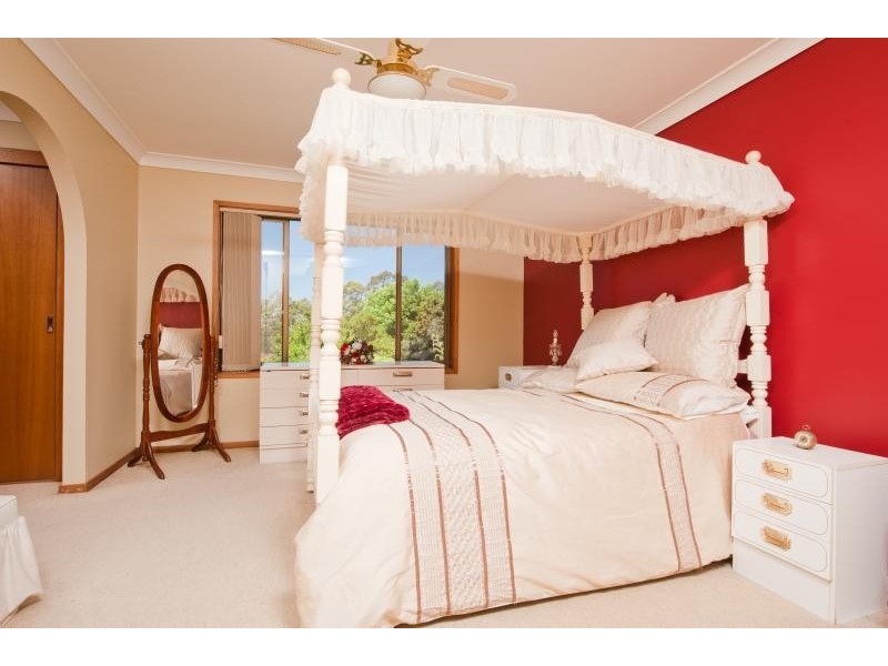 11 Nunkeri Place, North Nowra NSW 2541