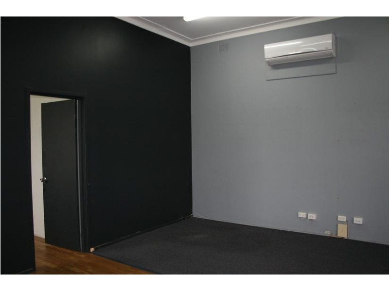 2 Moss, Nowra NSW 2541