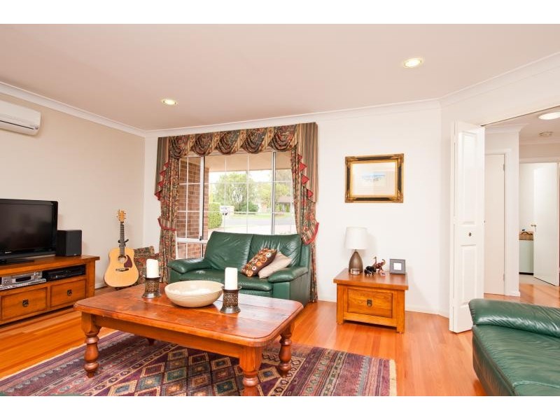 14 Wilari Close, Bomaderry NSW 2541