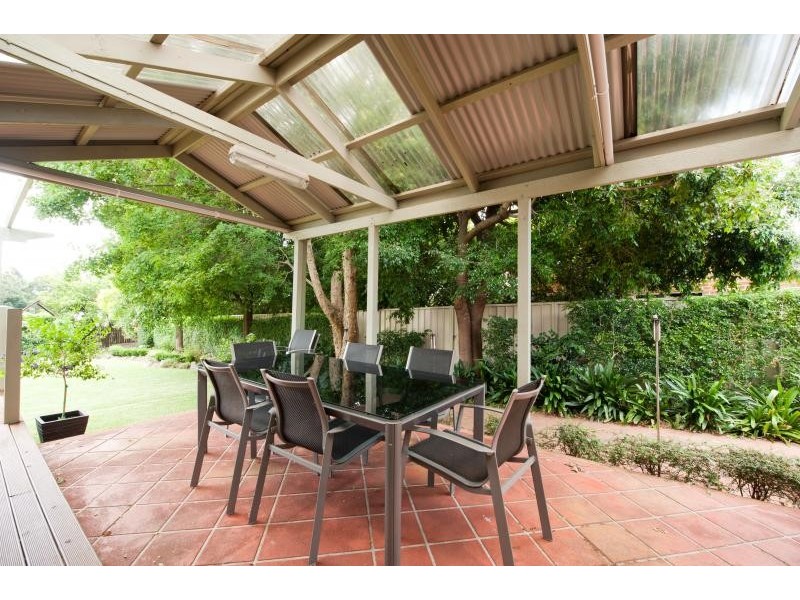 14 Wilari Close, Bomaderry NSW 2541