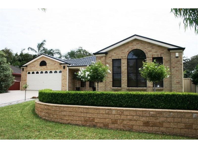 42 Stott Crescent, Callala Bay NSW 2540