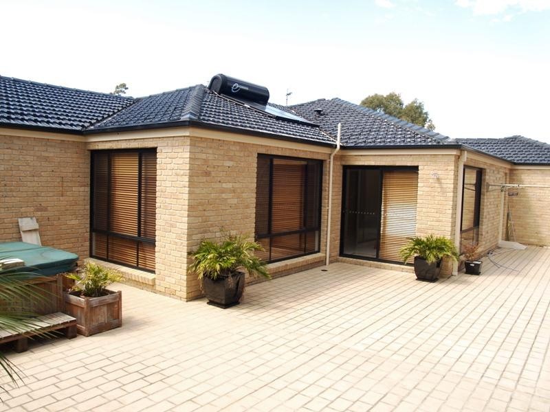 42 Stott Crescent, Callala Bay NSW 2540
