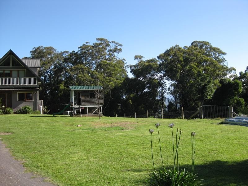 17 Carrington Road, Cambewarra NSW 2540