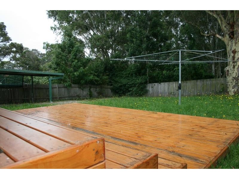17 Queenborough Street, Nowra NSW 2541