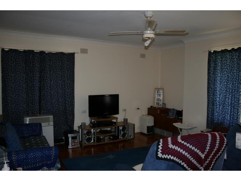 12 Maclean Street, Nowra NSW 2541