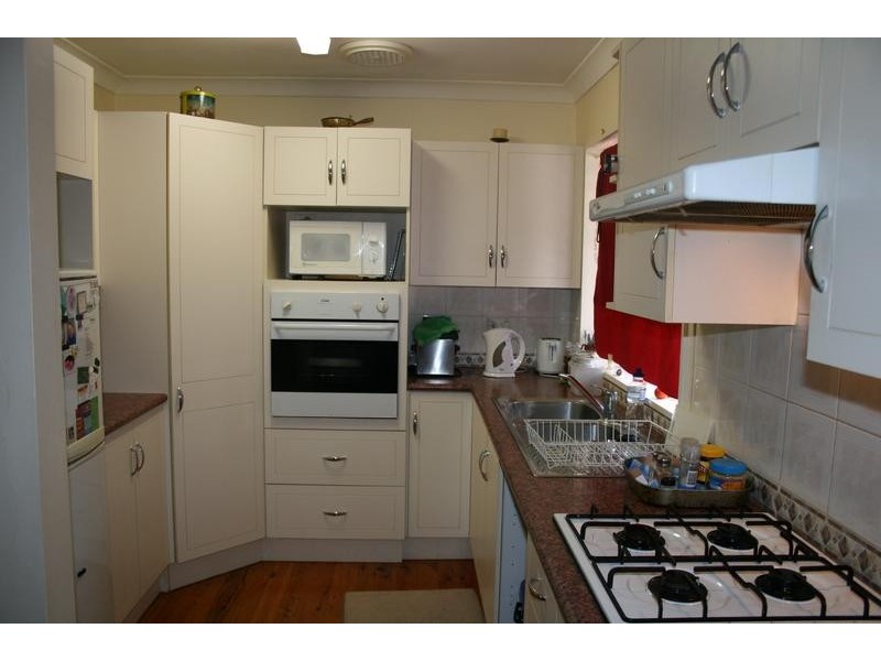 12 Maclean Street, Nowra NSW 2541