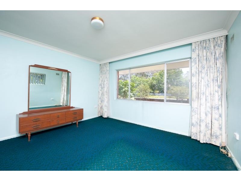 76 Bolong Road, Bomaderry NSW 2541