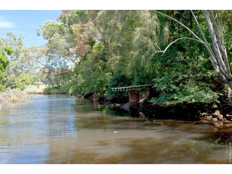 76 Bolong Road, Bomaderry NSW 2541
