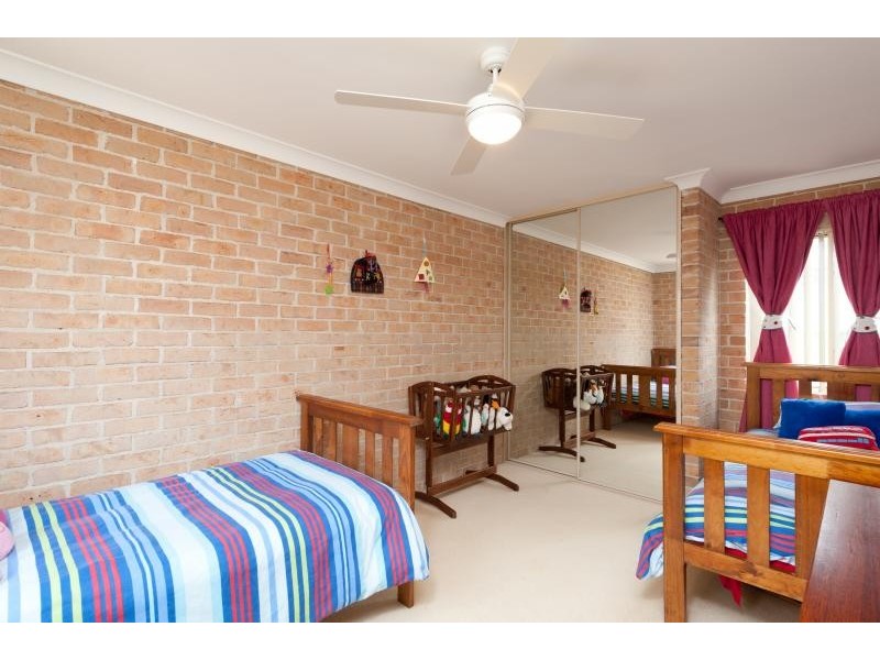 7 Gardenia Crescent, Bomaderry NSW 2541