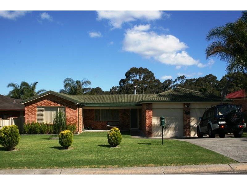 6 Basil Street, Worrigee NSW 2540