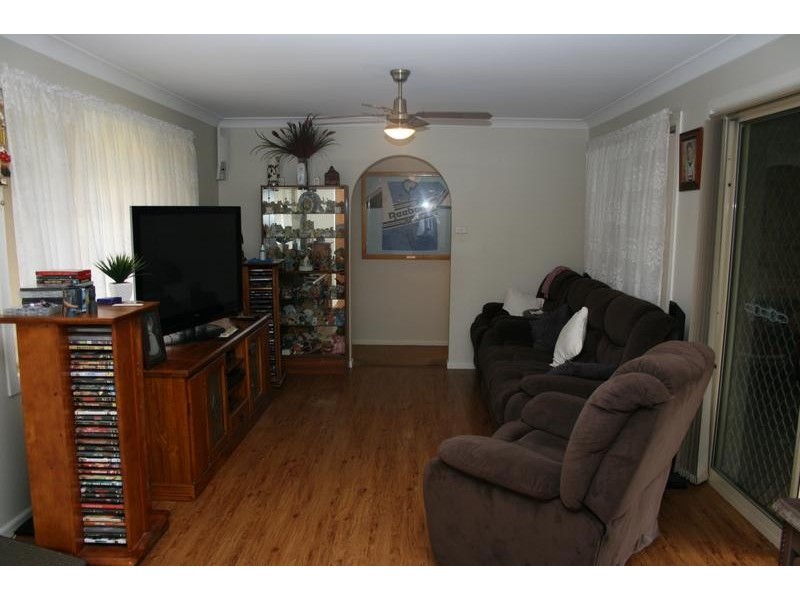 6 Basil Street, Worrigee NSW 2540