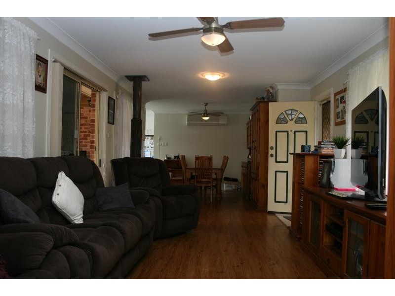 6 Basil Street, Worrigee NSW 2540