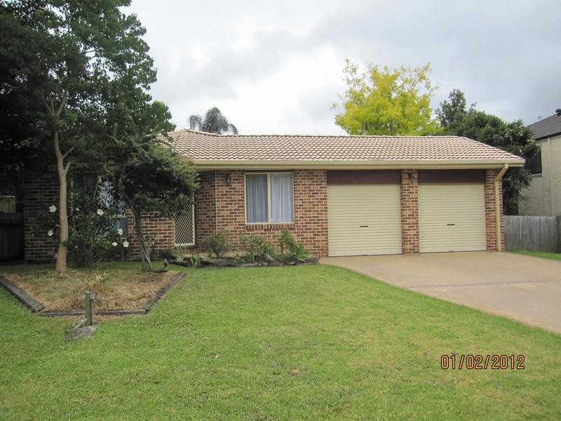 89 Lyndhurst Drive, Bomaderry NSW 2541