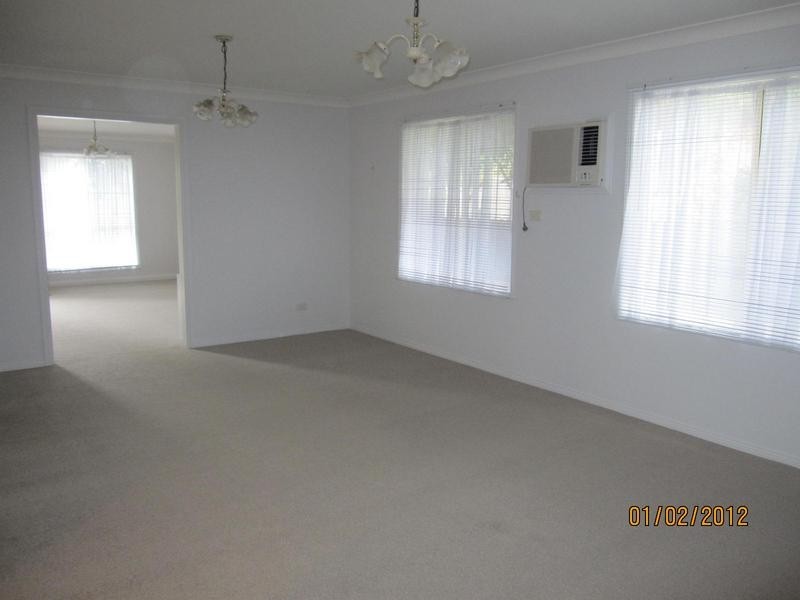 89 Lyndhurst Drive, Bomaderry NSW 2541