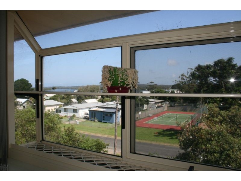 1/13 South Street, Greenwell Point NSW 2540