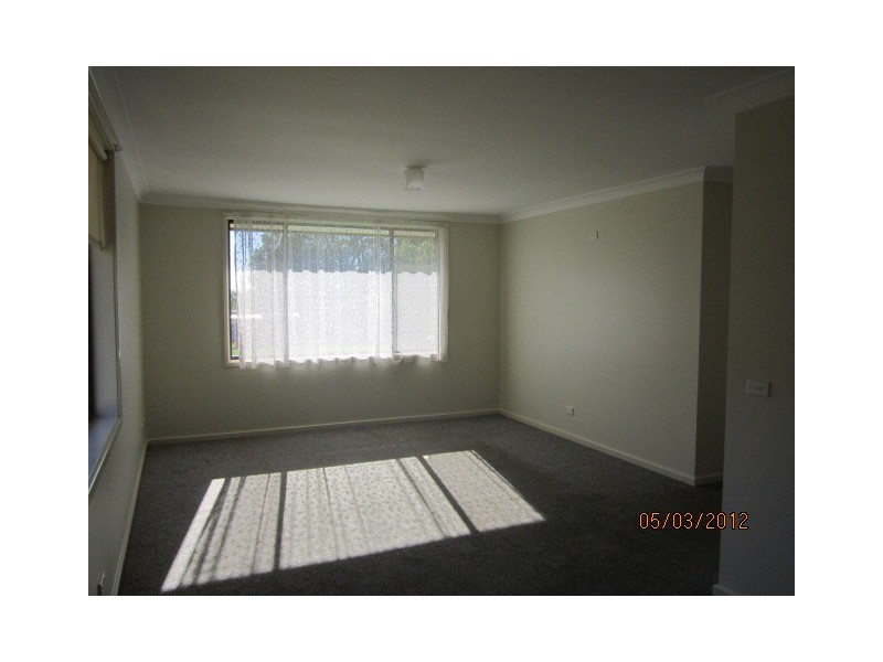 4 Allison Avenue, Nowra NSW 2541