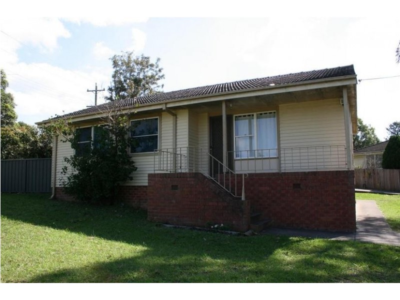32 Seccombe Street, Nowra NSW 2541