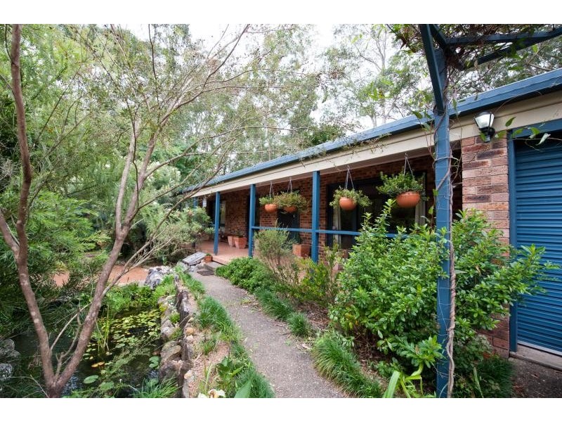 40 Brinawarr Street, Bomaderry NSW 2541