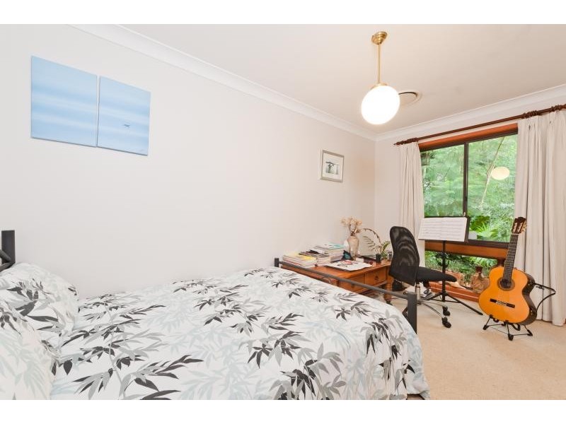 40 Brinawarr Street, Bomaderry NSW 2541