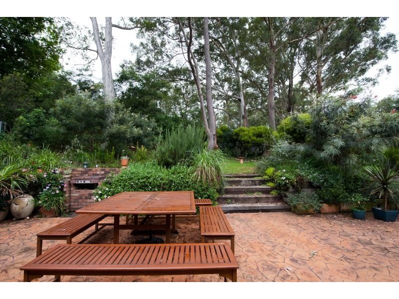 40 Brinawarr Street, Bomaderry NSW 2541