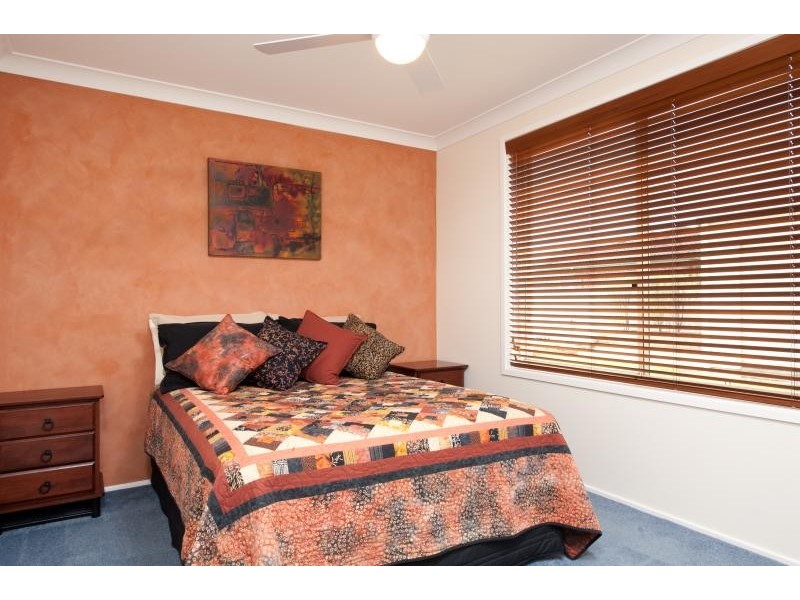 1 Cavalier Parade, Bomaderry NSW 2541