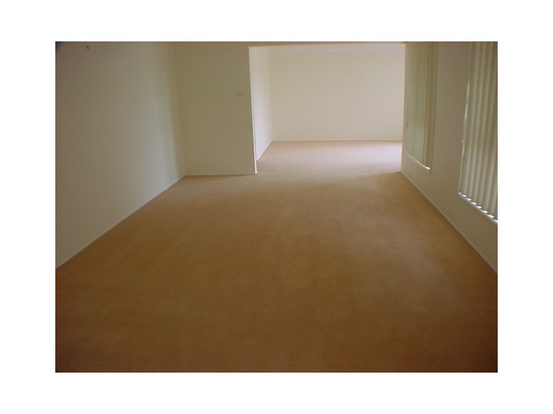 6 Wisteria Place, Bomaderry NSW 2541