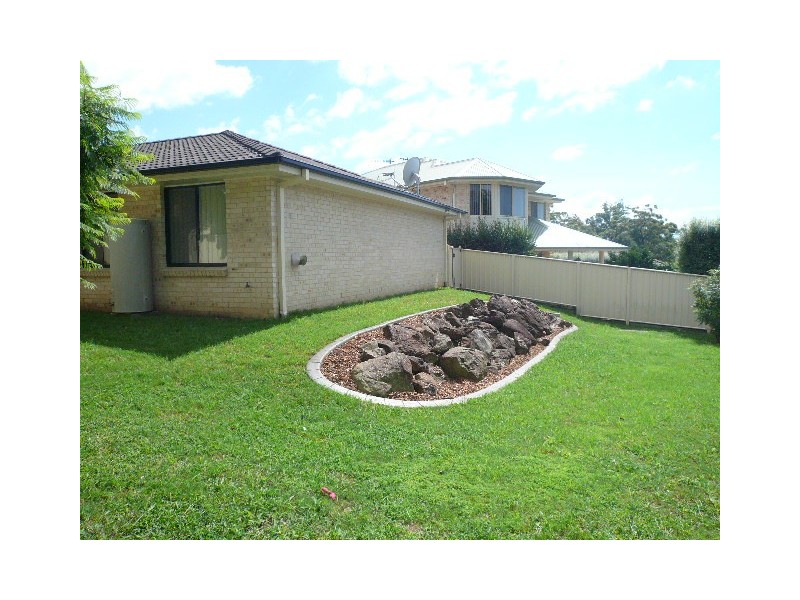 6 Wisteria Place, Bomaderry NSW 2541