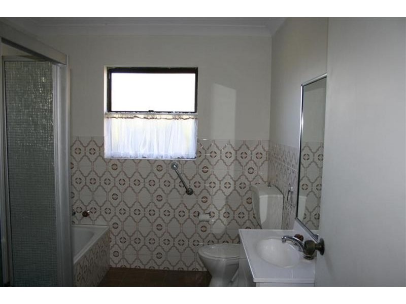 87 Salisbury Drive, Nowra NSW 2541