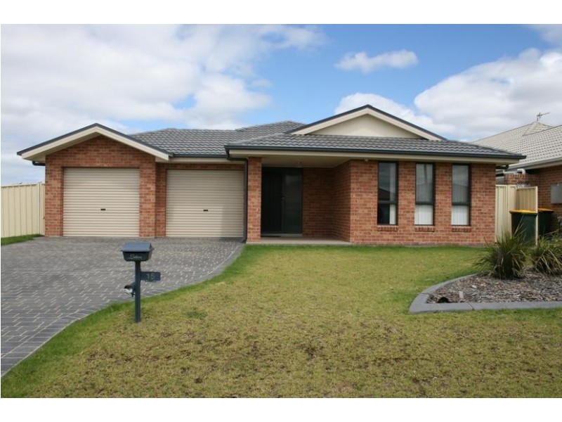 15 Golden Ash Close, Worrigee NSW 2540