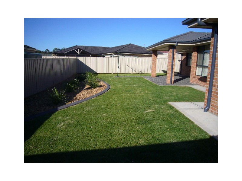 15 Golden Ash Close, Worrigee NSW 2540