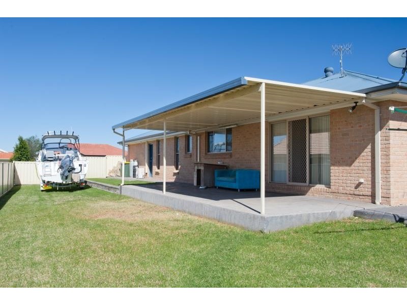 1 Stanbury Place, Worrigee NSW 2540