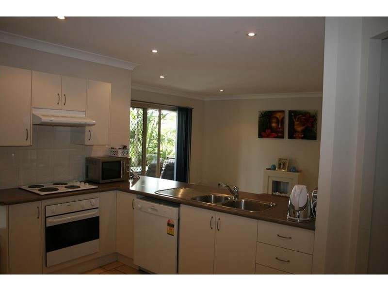 3 Freesia Crescent, Bomaderry NSW 2541