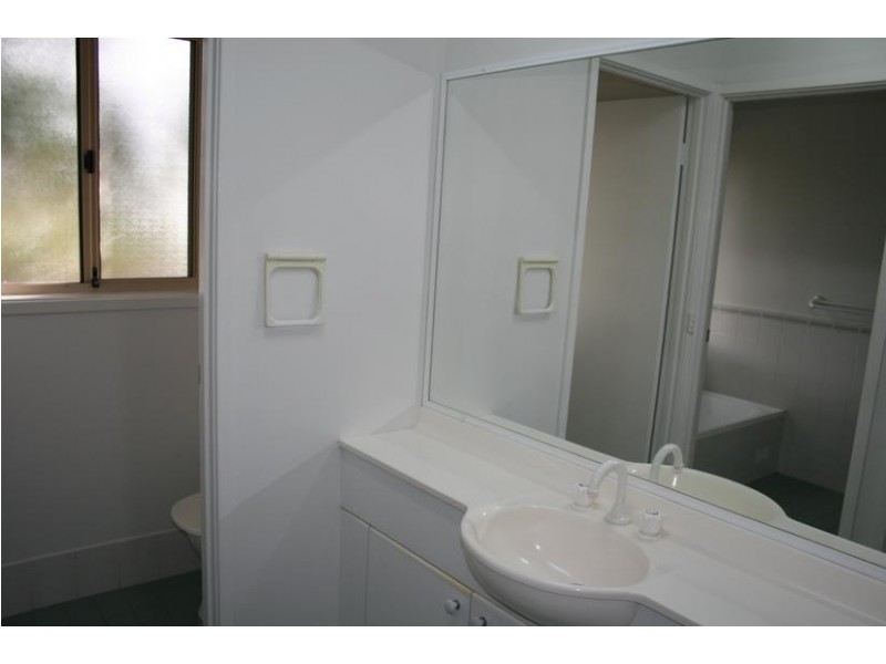 37 Pitt Street, North Nowra NSW 2541