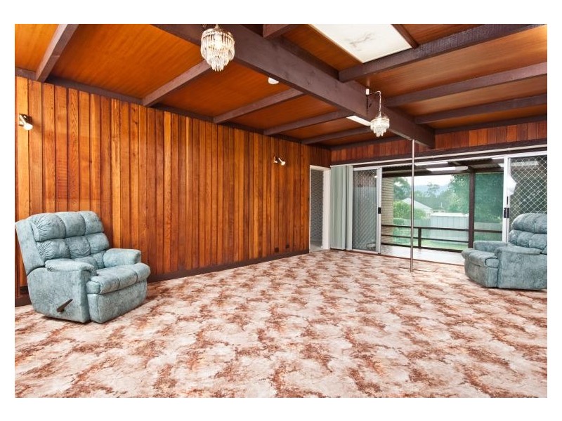 5 Page Avenue, North Nowra NSW 2541