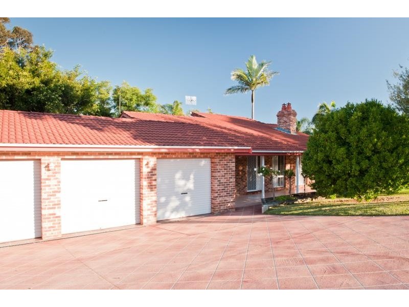 4 Narrien Place, North Nowra NSW 2541