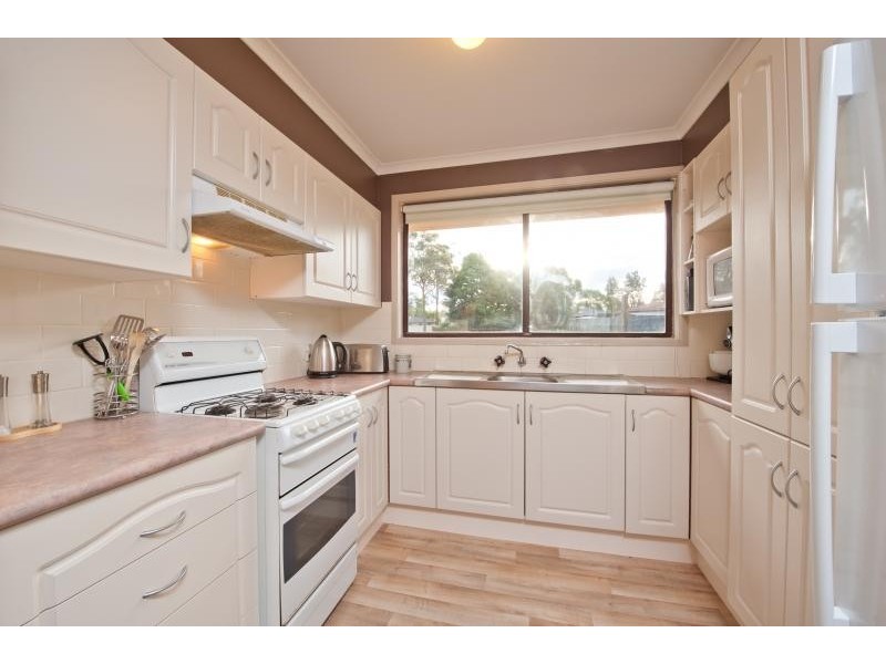 4 Vance Place, North Nowra NSW 2541