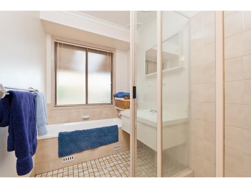 4 Vance Place, North Nowra NSW 2541