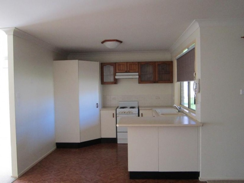 6 Hesperus Close, Nowra NSW 2541