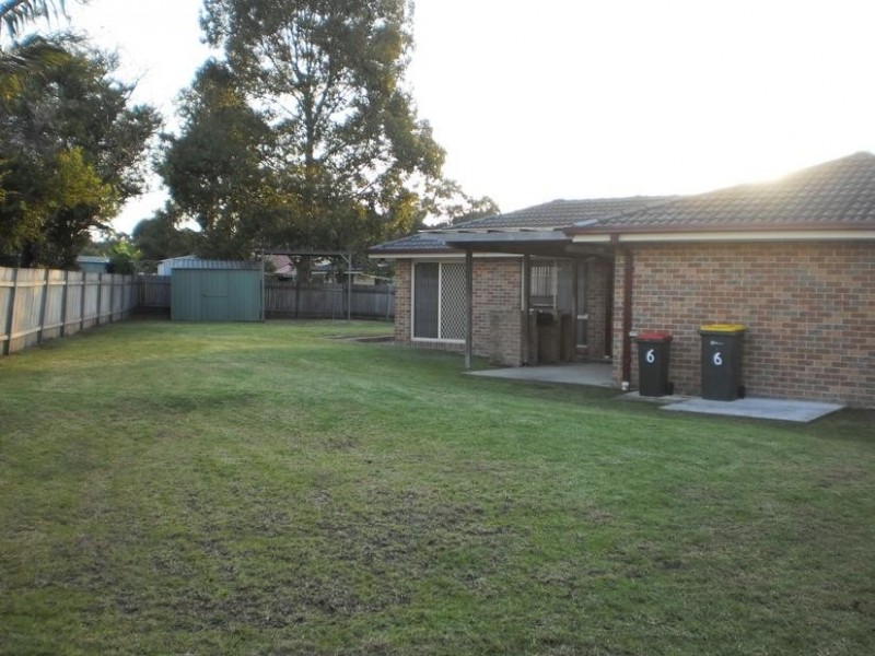 6 Hesperus Close, Nowra NSW 2541