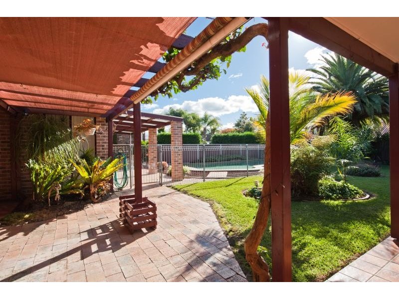 15 Cavalier Parade, Bomaderry NSW 2541