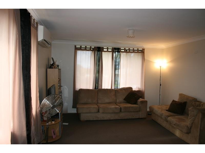 4 Allison Avenue, Nowra NSW 2541