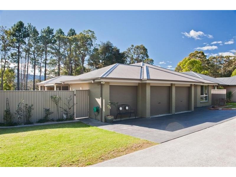 1B Karana Drive, North Nowra NSW 2541