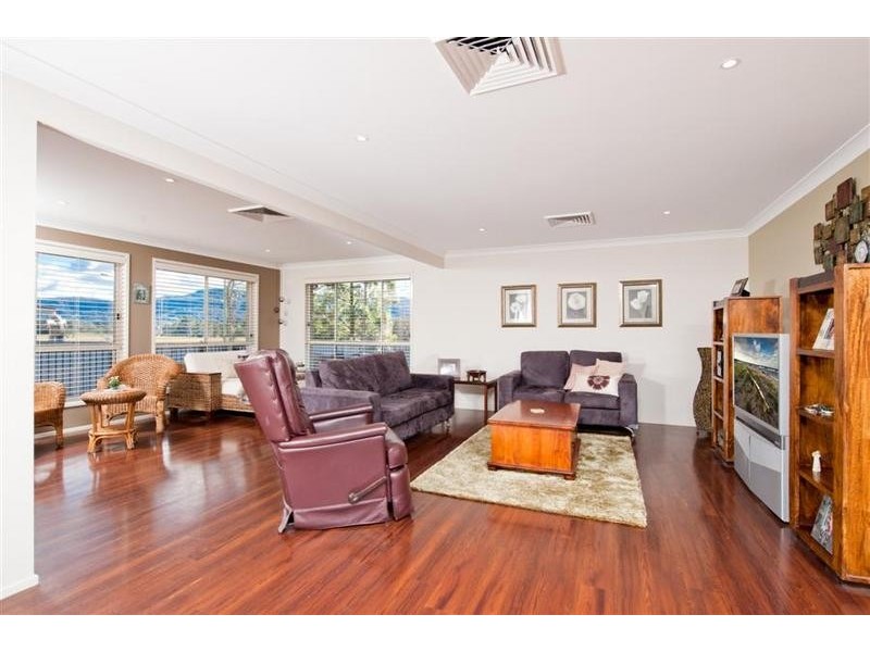 1B Karana Drive, North Nowra NSW 2541