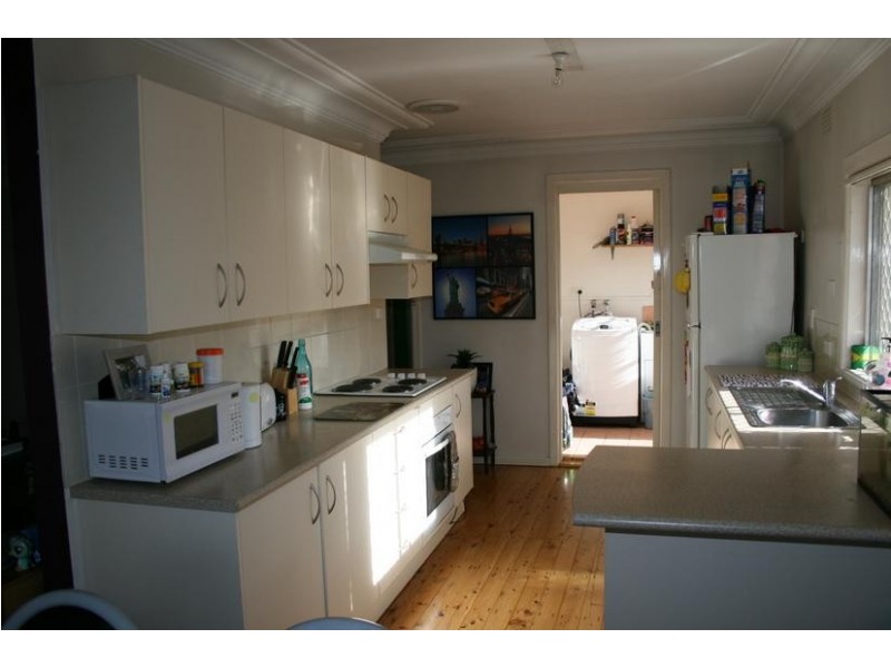 10 Hewlett Avenue, North Nowra NSW 2541